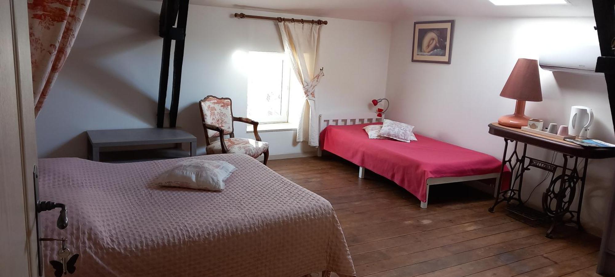 Les Cedres Bleus De Joany Hotel Viviez Exterior photo